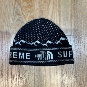 Supreme The North Face Fold Beanie